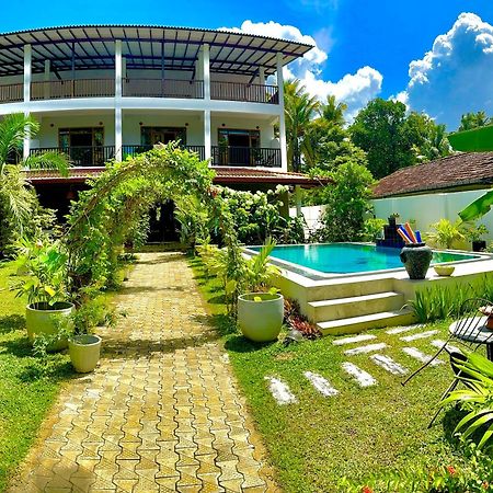 Garden Villa Talalla South Exterior photo