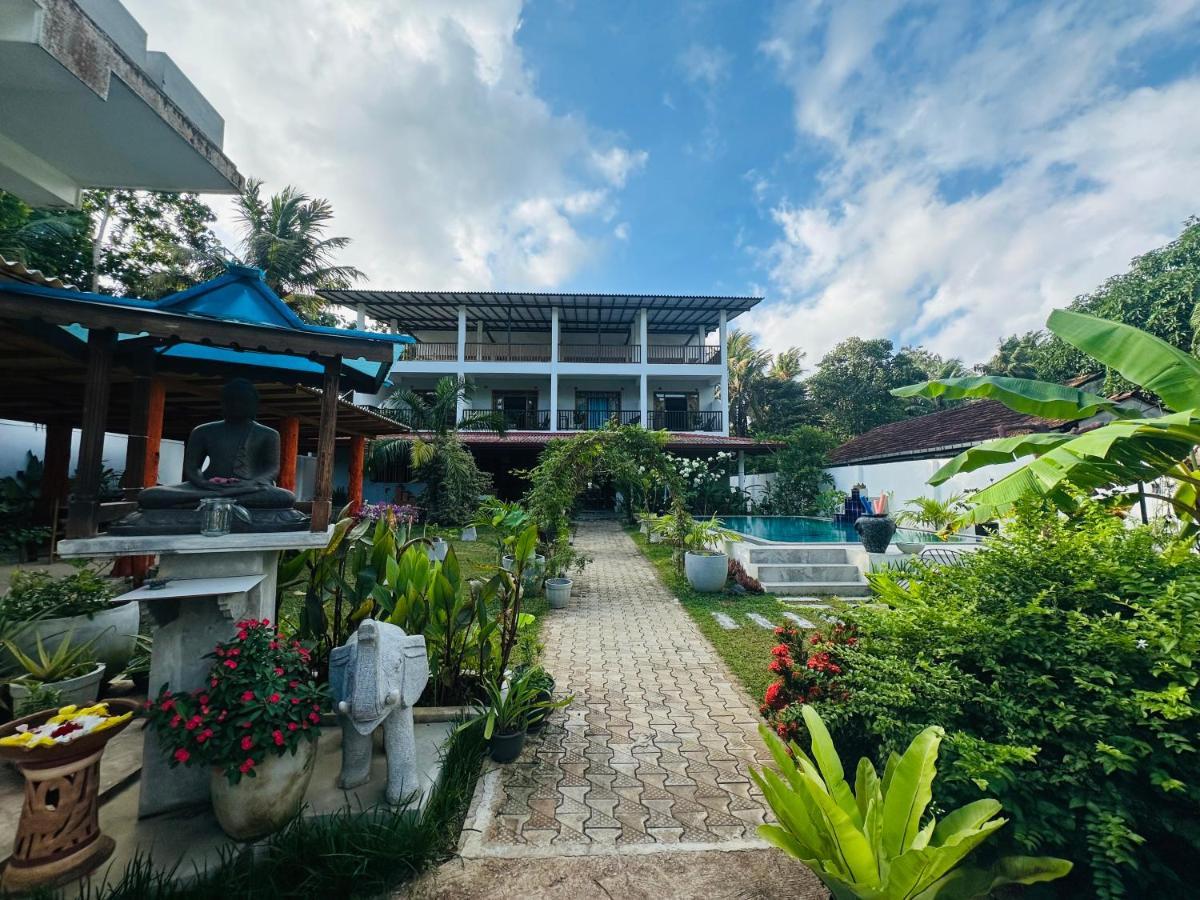 Garden Villa Talalla South Exterior photo